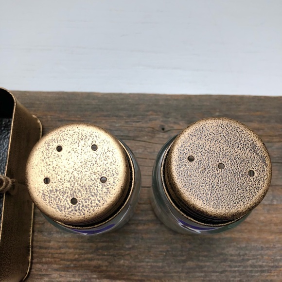 NEW Burnished Gold Rustic Look Salt & Pepper Shaker Set in Tray - Picture 8 of 10